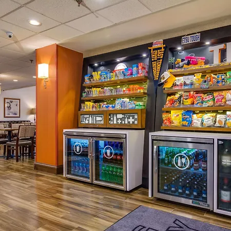 Hampton Inn Johnson City-3