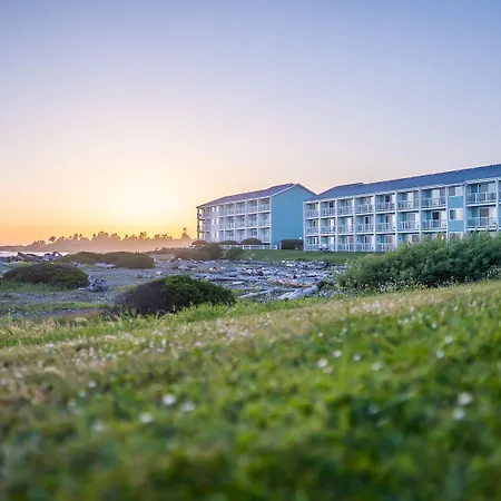 Beachfront Inn-2