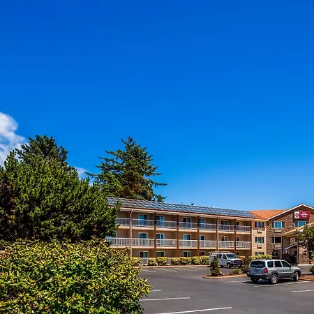 Best Western Plus Landmark Inn-2