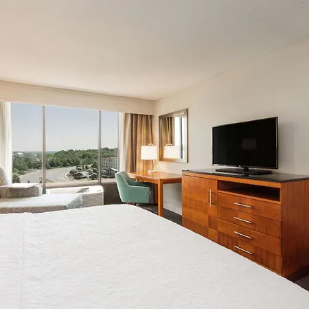 Hampton Inn Manassas-2
