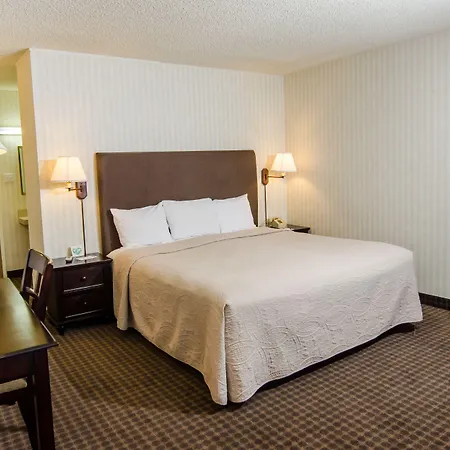 Los Gatos Lodge-3