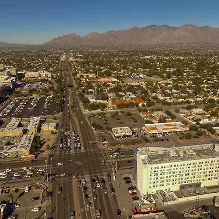 Aloft By Marriott Tucson University-3