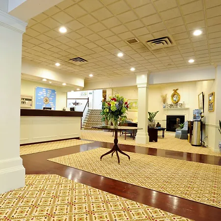The Farmington Inn And Suites-3
