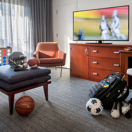 Courtyard By Marriott Annapolis-2