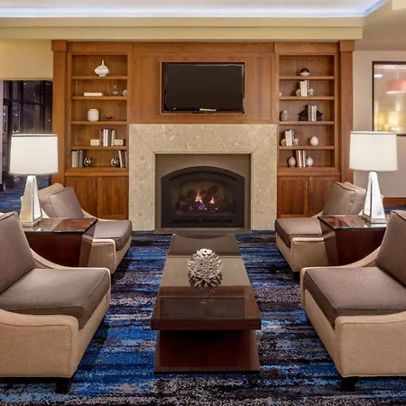 Doubletree Suites By Hilton Minneapolis Downtown-2