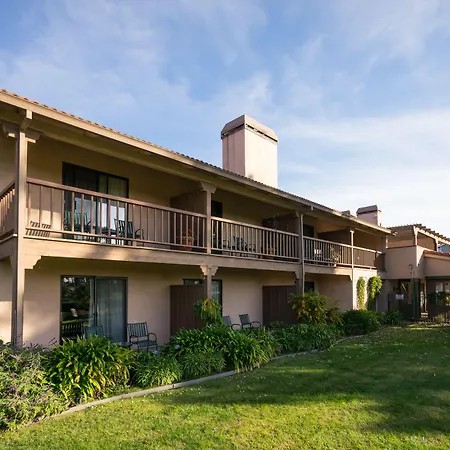 Half Moon Bay Lodge-2