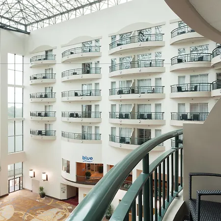Marriott Savannah Riverfront-3