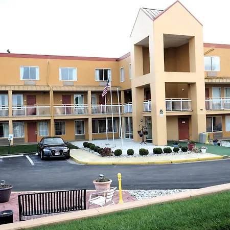 Copley Inn & Suites By Oyo Akron Oh-2