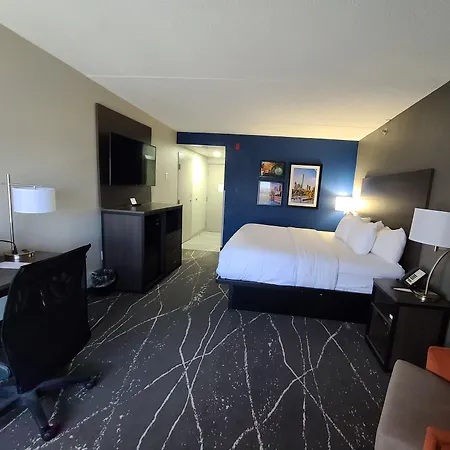 Comfort Inn Boston Milford-2