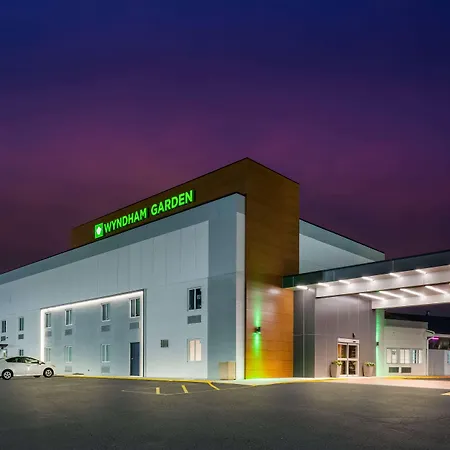 Wyndham Garden Ankeny-2
