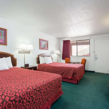 Days Inn By Wyndham Gallup-3