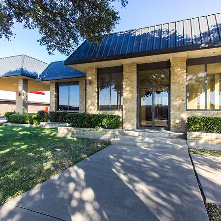 Red Roof Inn & Conference Center Mckinney-2