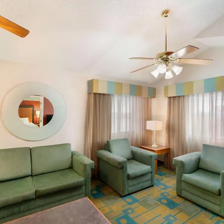 La Quinta Inn By Wyndham Cheyenne-2