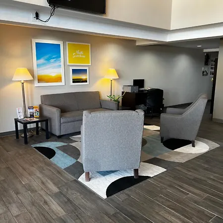 Days Inn By Wyndham Hays-2