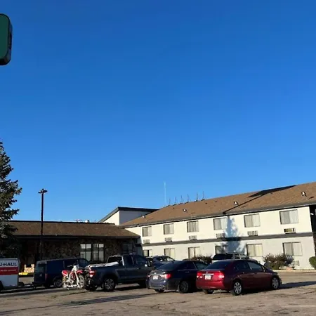 Wingate By Wyndham Beaver I-15-2