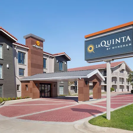 La Quinta Inn By Wyndham Temple-3