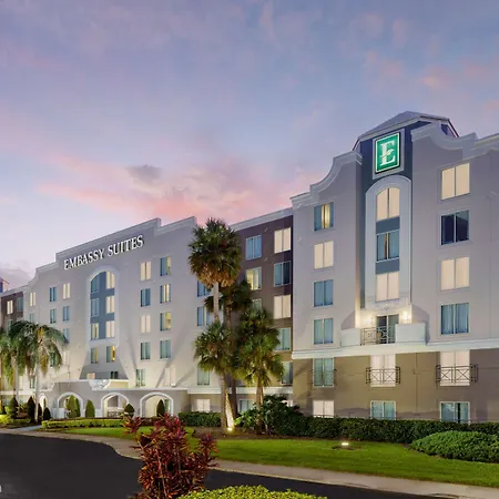 Embassy Suites By Hilton Orlando Lake Buena Vista Resort-3