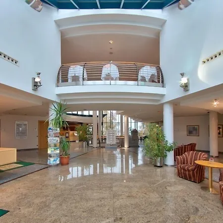 Hotel Meerane-2