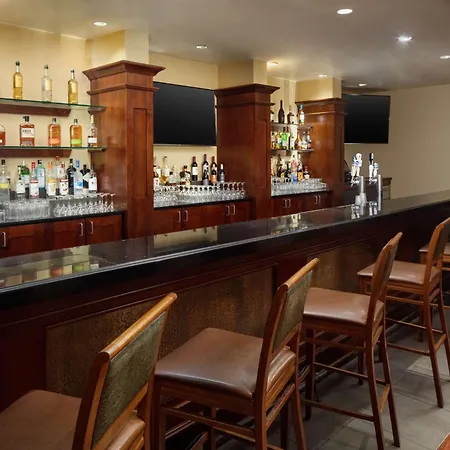 Doubletree Boston North Shore Danvers-2