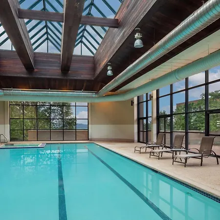 Doubletree Boston North Shore Danvers-3