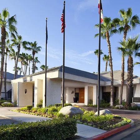 Four Points By Sheraton Bakersfield-3