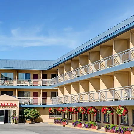 Ramada Downtown By Wyndham Anchorage-3
