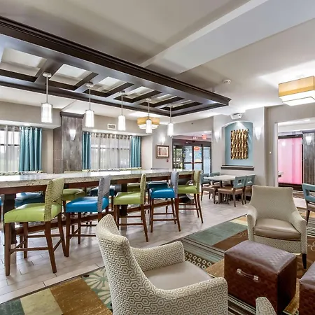 Hampton Inn West-2