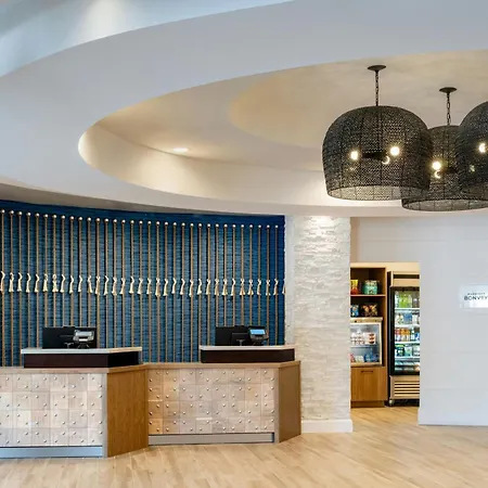 Delta Hotels By Marriott Jacksonville Deerwood-2