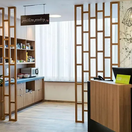 Hilton Garden Inn Brussels City Centre-2