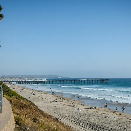 Pb Surf Beachside Inn-3