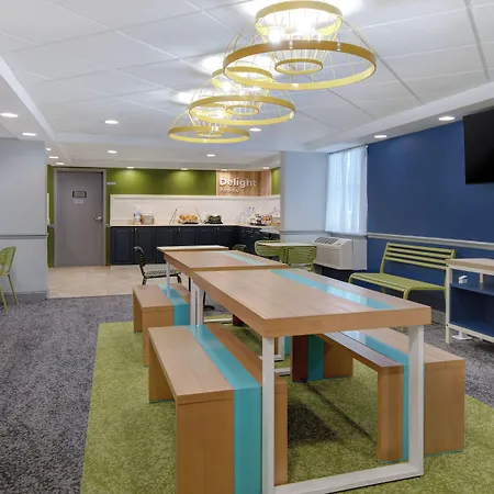 Spark By Hilton Rochester University Area-3
