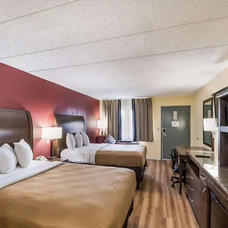 Econo Lodge Kearney - Liberty-3