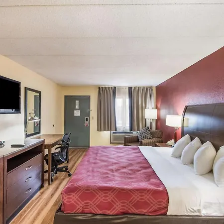 Econo Lodge Kearney - Liberty-2