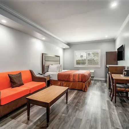 Rodeway Inn & Suites Pasadena-2