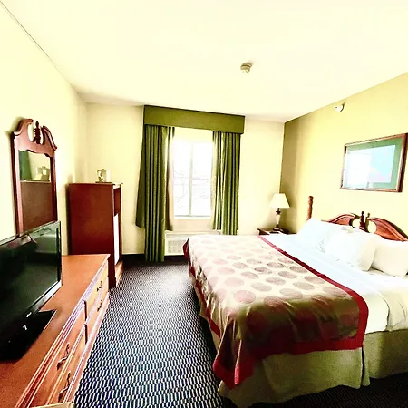 Ramada By Wyndham Columbia-2
