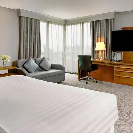 Crowne Plaza Toronto - North York By Ihg-2