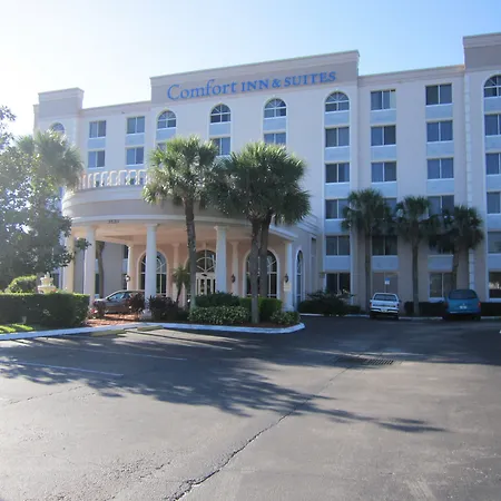 Comfort Inn & Suites Lakeland North I-4-3