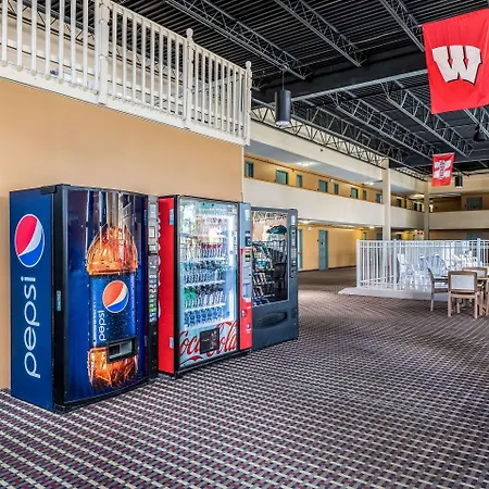 Quality Inn University Lansing-2