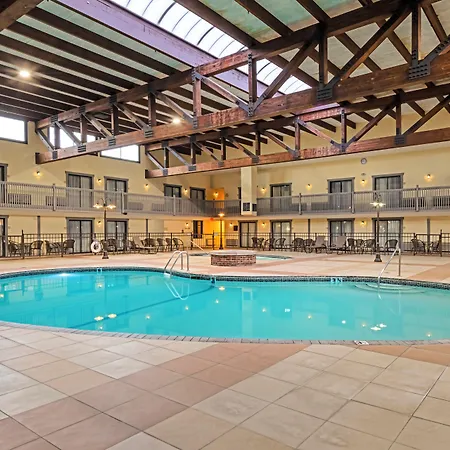 Best Western Plus New Ulm-2