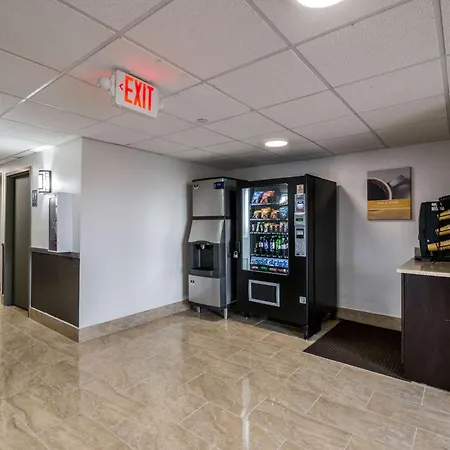 Motel 6 Peoria, Il-3