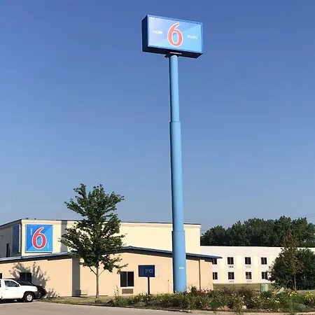 Motel 6 Peoria, Il-2