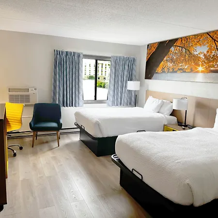 Days Inn By Wyndham Mason City-3