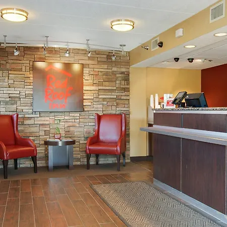 Red Roof Inn Akron-3