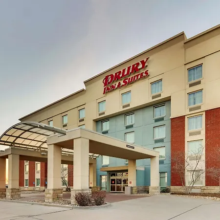 Drury Inn & Suites Sikeston-3