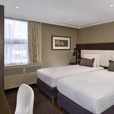 Doubletree By Hilton London Ealing-3