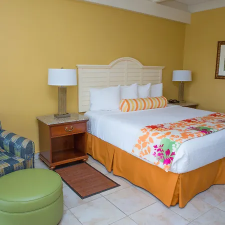 Best Western Plus Yacht Harbor Inn-2