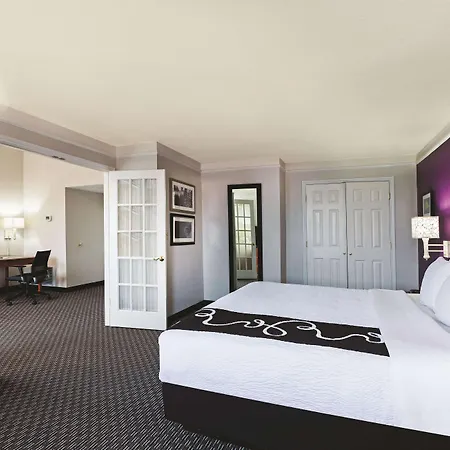 La Quinta Inn By Wyndham Odessa-2