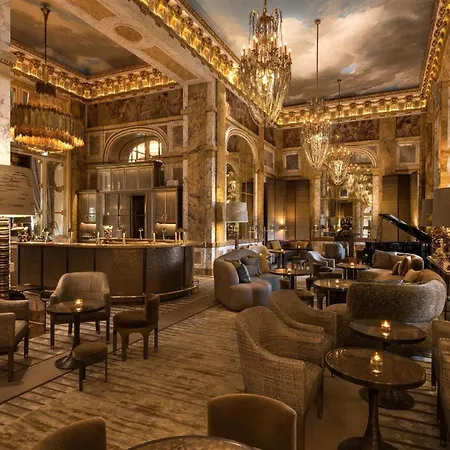 Hotel De Crillon-3