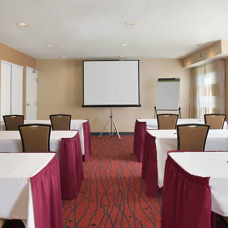 Residence Inn Rockford-2