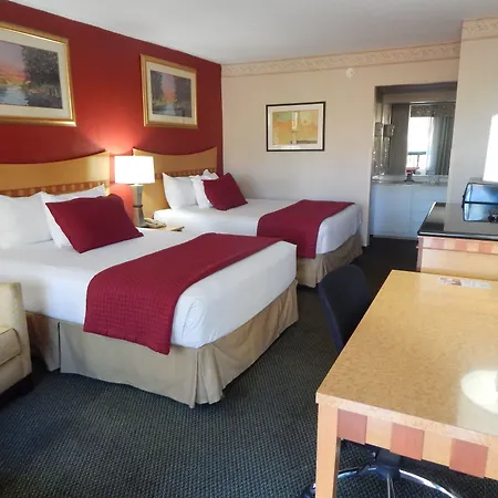 Ramada By Wyndham & Suites Warner Robins-2